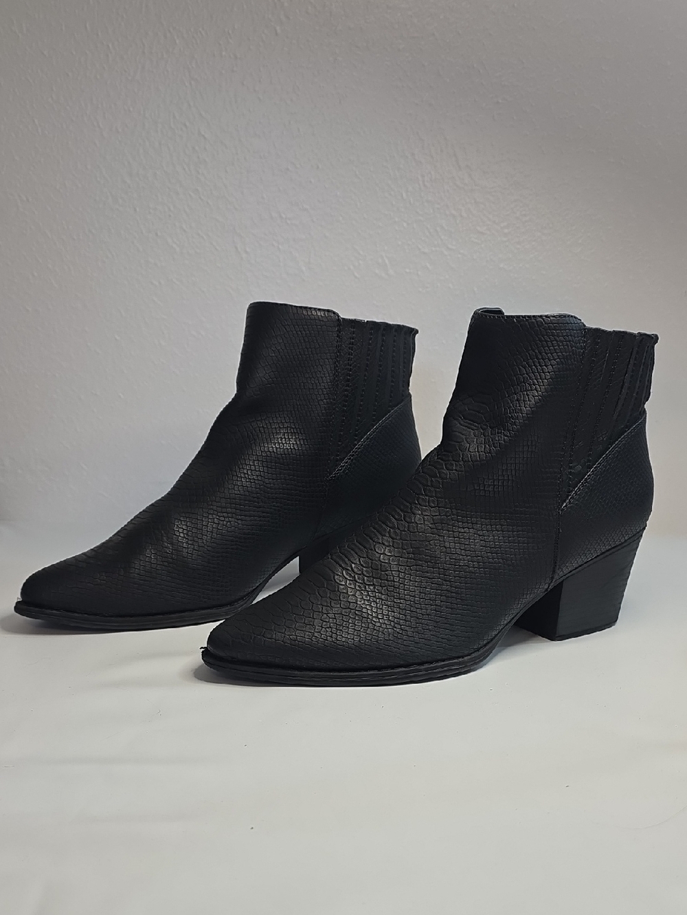 a.n.a Delco Black Western Faux Leather Block Heel Booties Ladies 12 VGuc